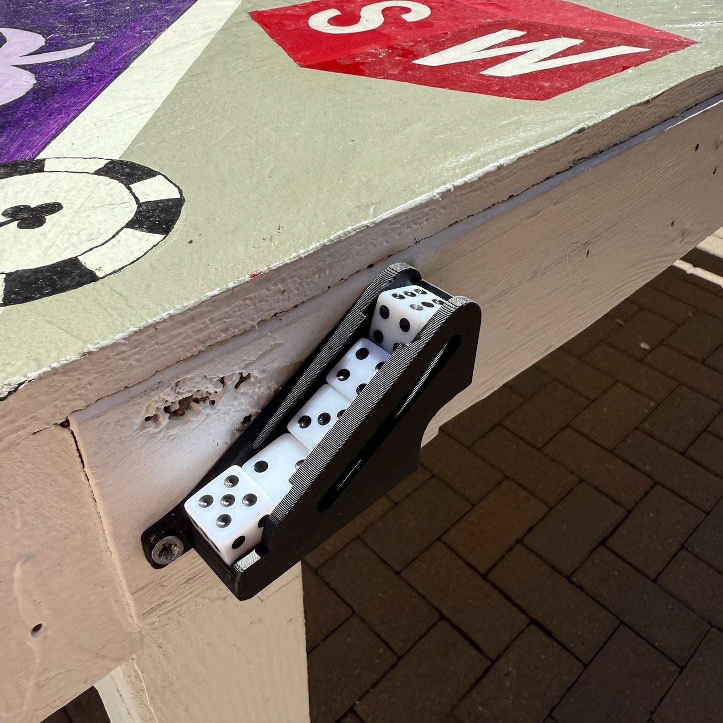 Die Depot - Dice Holder for Dye Table
