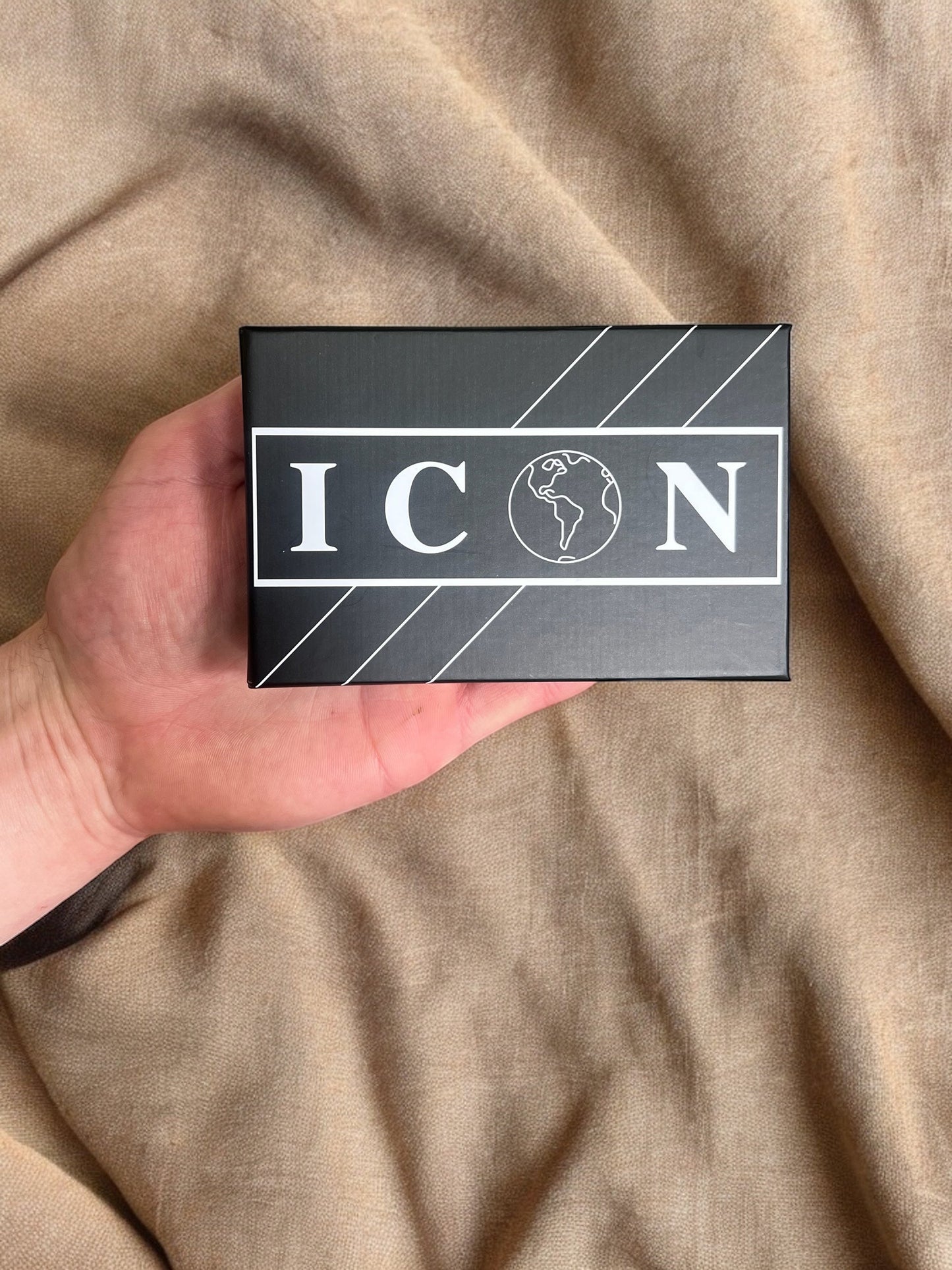 Icon Wallet: UConn Edition